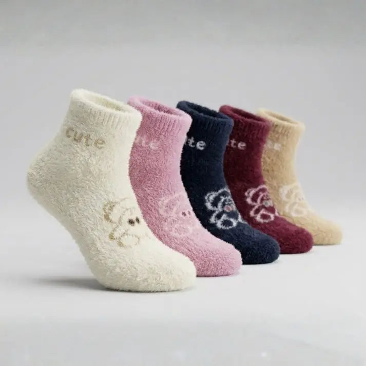 Super Soft Rabbit Wool Style Bear Pattern Winter Ankle Socks (5Pairs)
