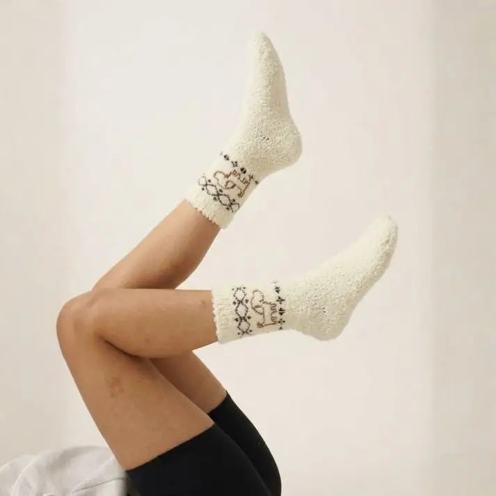 Cozy Rabbit Wool Style Dog Pattern Full-Length Winter Crew Socks (5Pairs)