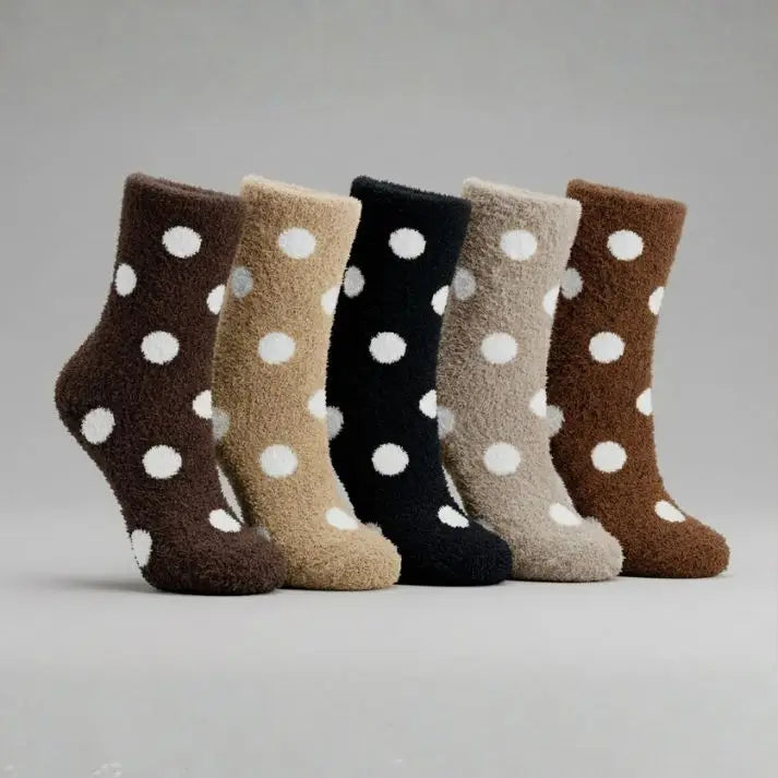 Cozy Rabbit Wool Style Dotted Pattern Full-Length Winter Crew Socks (5Pairs)