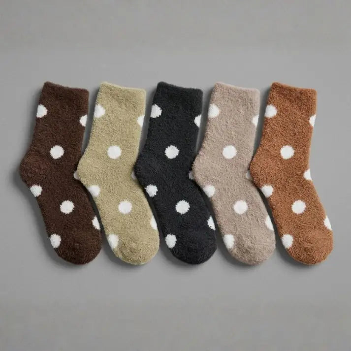 Cozy Rabbit Wool Style Dotted Pattern Full-Length Winter Crew Socks (5Pairs)
