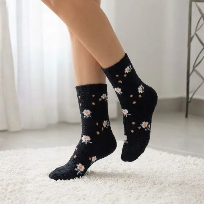Cozy Rabbit Wool Style Floral Pattern Full-Length Winter Crew Socks (5Pairs)