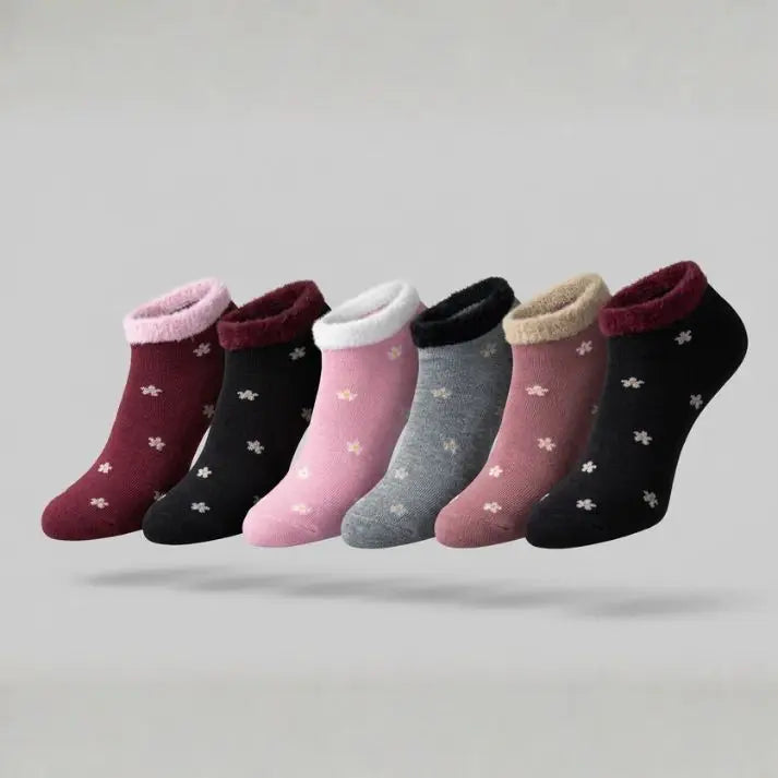 Flower Pattern Terry Towel Lined with Fleece Trim Ankle Socks – 6 Pairs –